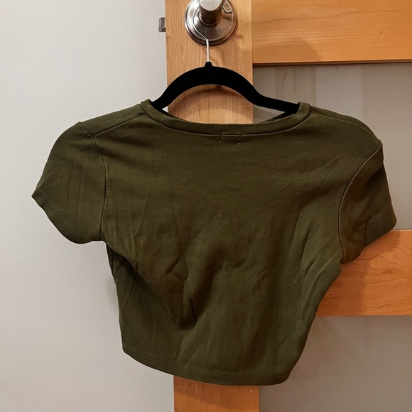 Garage crop top size small army green and white colour - Picture 2 of 2